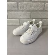 Кроссовки Капитошка белые на липучке с анатомической стелькой