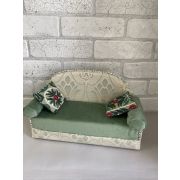 Диванчик для Барби