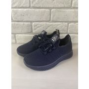 Кроссовки подростковые темно-синего цвета без застежек